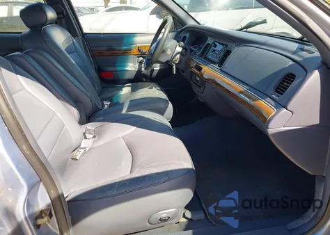 1998 Mercury Grand Marquis z USA, uszkodzony, nr VIN 2MEFM75WXWX602515